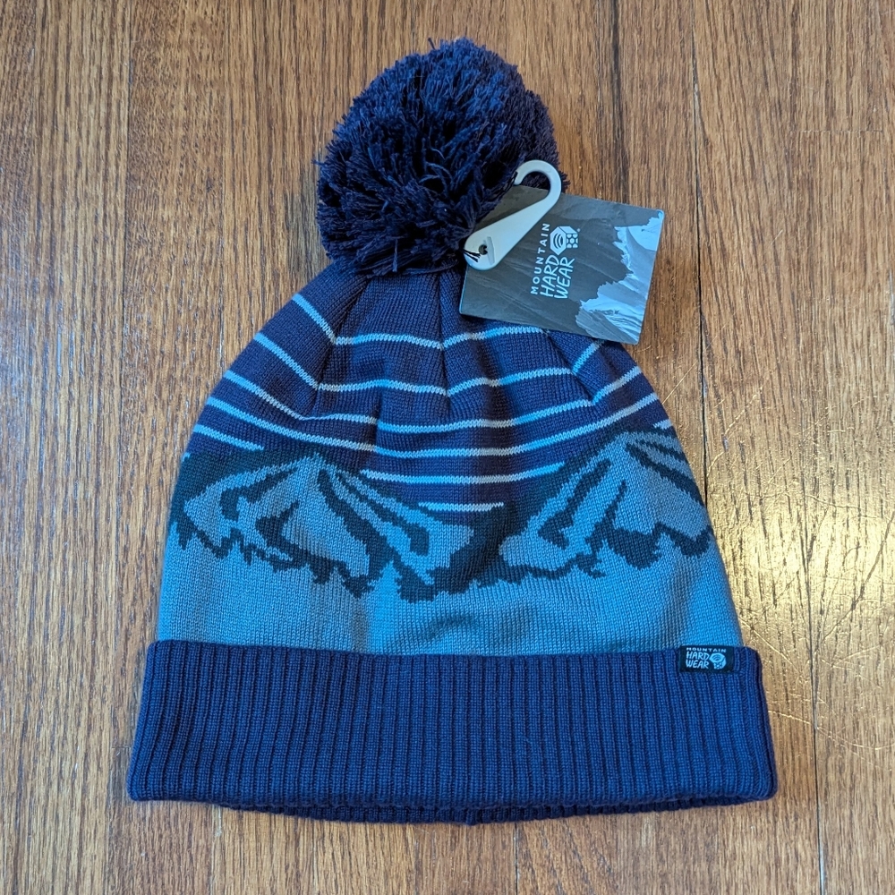 Mountain Hardwear | ApresPro Pom Pom Beanie Hat | Unisex